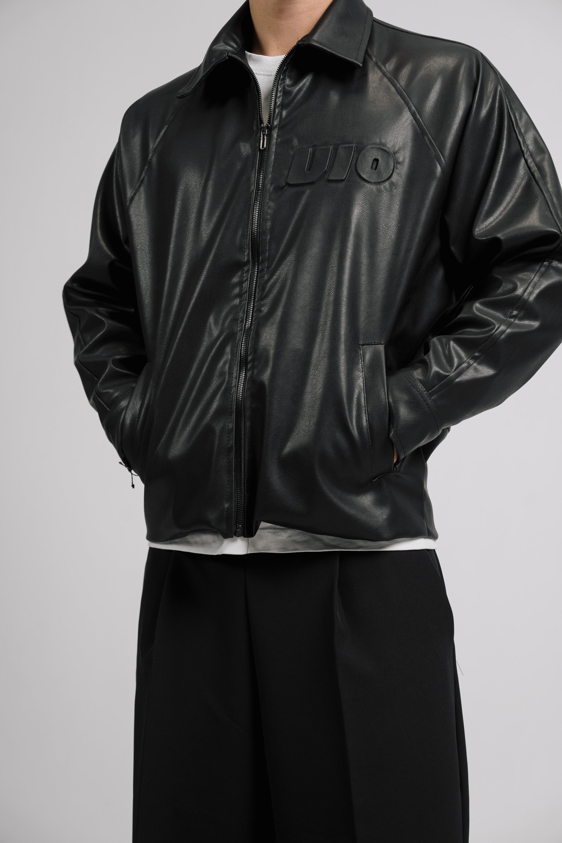 VIO-Leather jacket (Black)