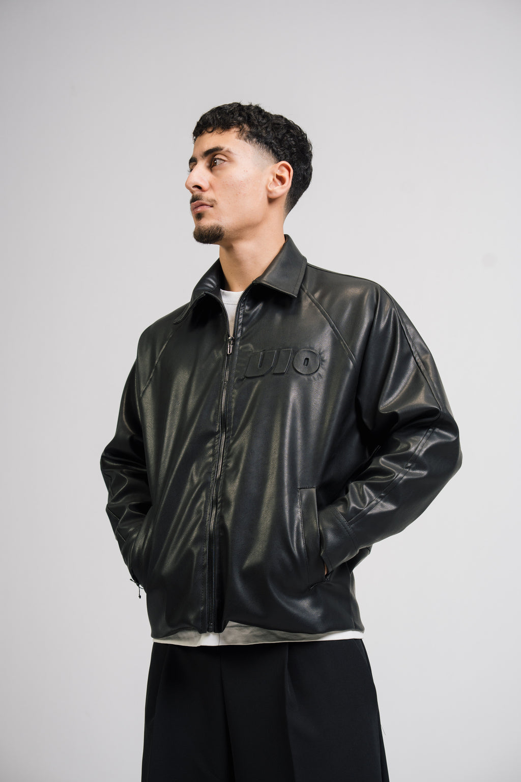 VIO-Leather jacket (Black)