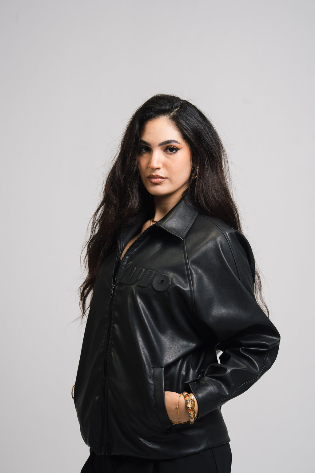 VIO-Leather jacket (Black)