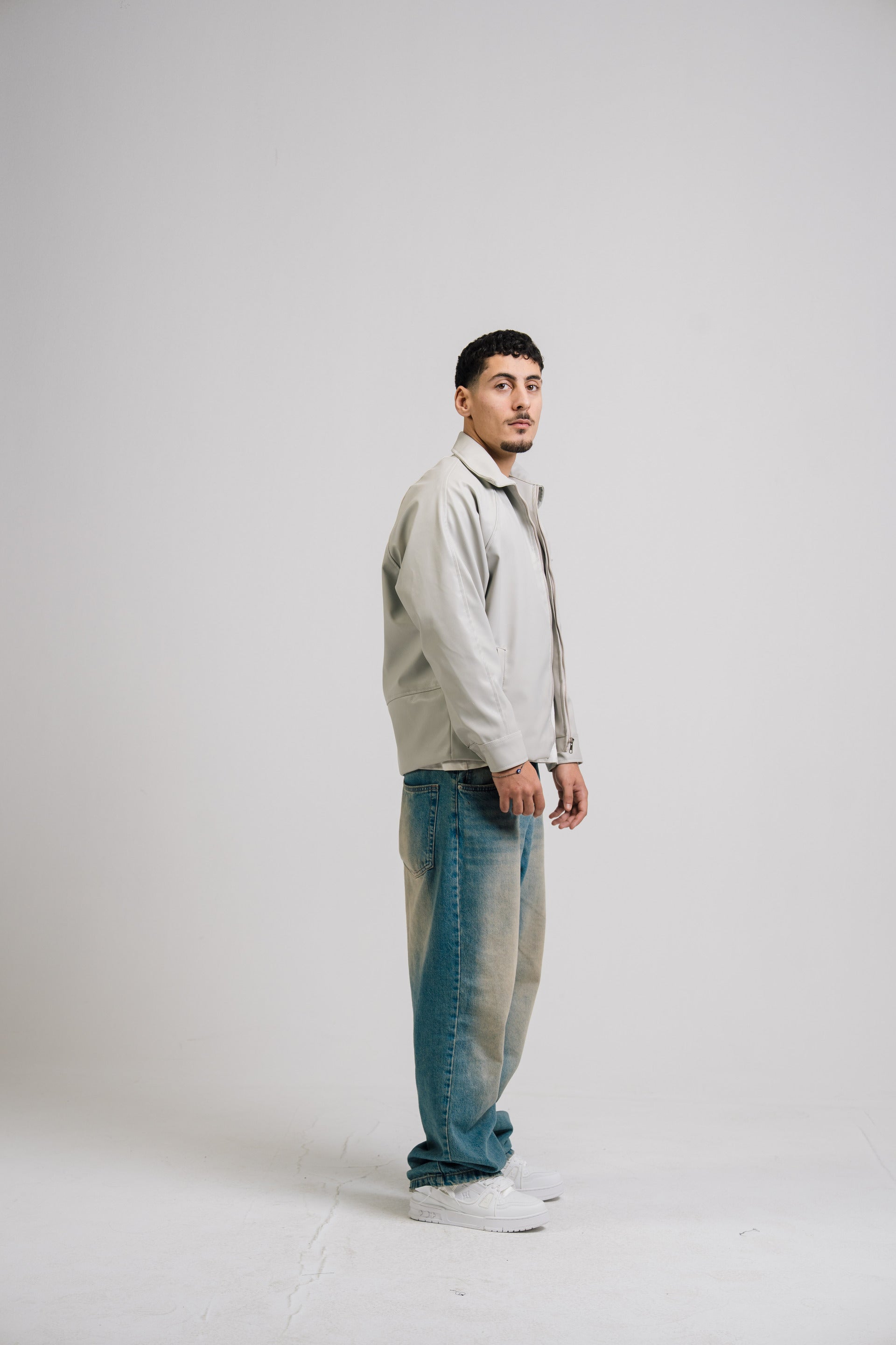 VIO-Leather jacket (Grey)